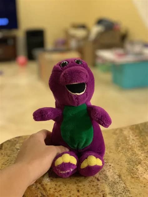 Vintage 1992 Barney The Purple Dinosaur 12 Plush Toy Lyons Group 15