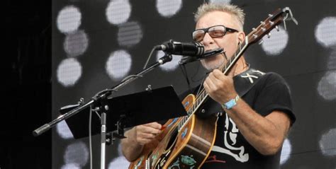 Geico is a wholly owned subsidiary of berkshire hathaway that provides coverage for more than 24 million motor vehicles owned by more than 15 million policy holders as of 2017. ¡Así fue el paso de León Gieco por el Lollapalooza 2017 ...