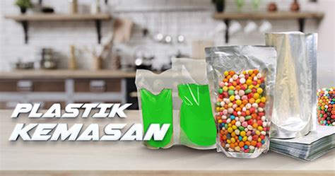 Kemasan yang terbuat dari jenis plastik nylon dengan ketebalan yang disesuiakan dengan jenis produk yang akan dikemas.kemasan ini biasanya digunakan utnuk kemasan cair seperti kecap, saus, sabun cair, minyak. Tips Cetak Plastik Kemasan Snack Ini Buat Bisnismu Makin ...
