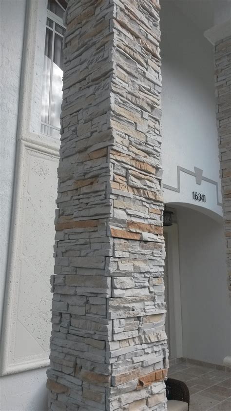 Brick And Stone Columns Best Stone Installers In 2020 Stone Columns