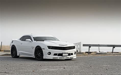 White Camaro Ss Wallpaper