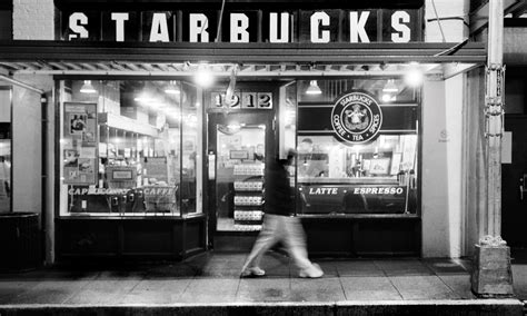 The first Starbucks coffee shop, Seattle - a history of cities in 50
