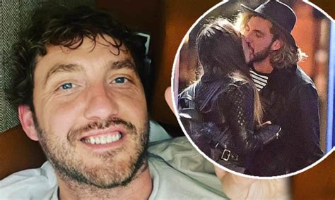 Seann Walsh Ex Girlfriend Statement Ended Him After Strictly Kiss
