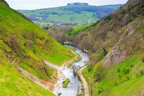 Top 15 Most Beautiful Places To Visit In The Peak District