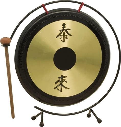 Gong Instrument Gong Instrument Stockfotos Und Bilder Kaufen Alamy