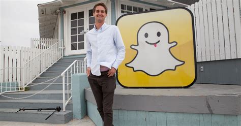 Snapchats Young Audience Fuels A Growth Streak