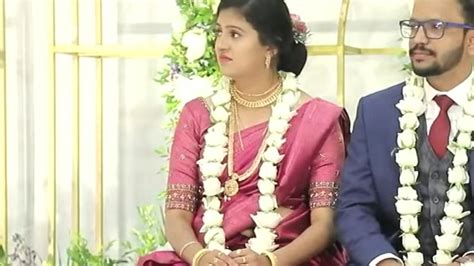 Beautiful Malayali Bride Navel Slip In Saree Mp4 Snapshot 00 00 731 — Postimages