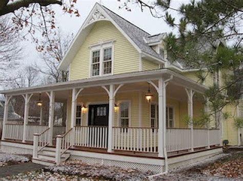 Nice 65 Stunning Farmhouse Porch Railing Decor Ideas Roomadness