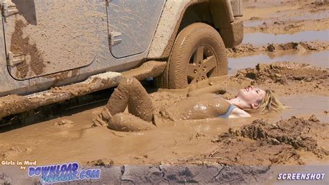 Messy Fun Mudding Girls Fun Mud