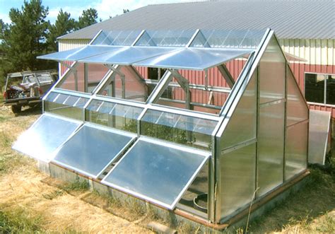 Understanding Polycarbonate Greenhouses My Garden And Greenhouse