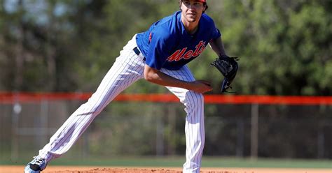 Назам нана даиман хуьлуш яц нана. NY Mets' Jacob deGrom throws live spring training batting ...