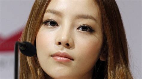 k pop star goo hara found dead at her seoul home music news the indian express