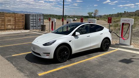 3200 Mile Road Trip In Our Tesla Model Y Part 1 Sf To Denver Youtube