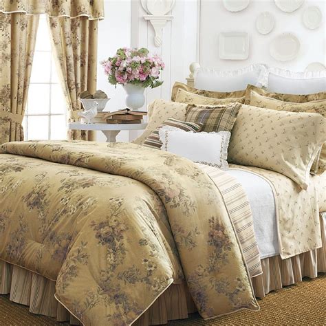 Buy the latest bedding sets at cheap prices,and check out our daily updated new arrival bedspreads sets & duvet cover sets at rosegal.com. NWOT Chaps Inverness 4Pc Floral Full Comforter Set ...