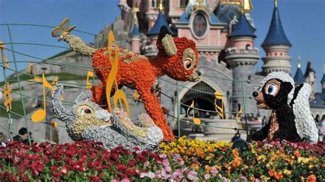 Swing Into Spring At Disneyland Paris