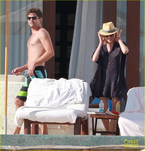 Joshua Jackson Shirtless Poolside With Diane Kruger Photo 2763493 Bikini Diane Kruger