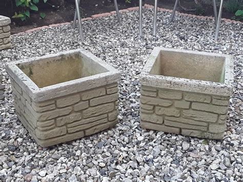 2 Large Quality Sandford Stone Brick Effect Square Garden Planters In