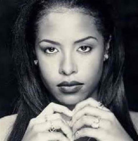 Aaliyah Aaliyah Miss You Rip Aaliyah Aaliyah Style Black Is