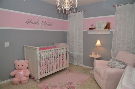 Du möchtest ein hübsches babyzimmer für mädchen einrichten? Babyzimmer in Grau und Rosa gestalten - Entzückende Ideen ...