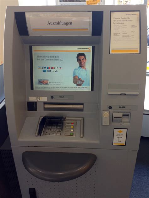 Die bank mit top angeboten zu günstigen konditionen: Geldautomat im CashGroup-Geldautomatenverbund - Konto mit ...