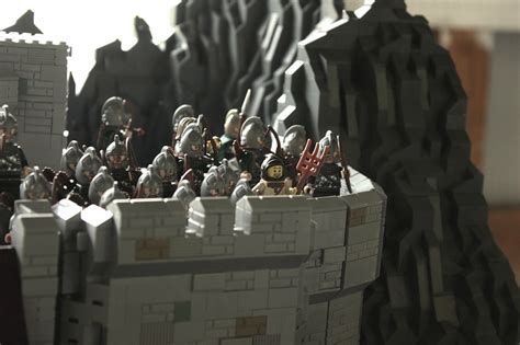 Lego Lord Of The Rings Helms Deep 150000 Bricks The Toyark News