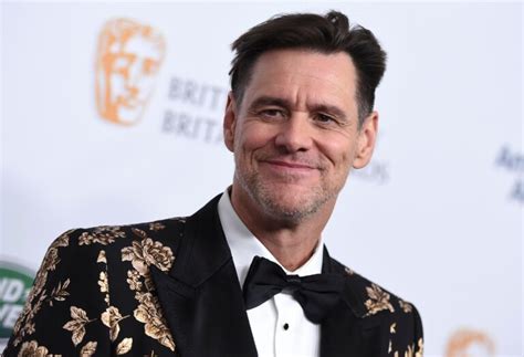 Jim Carrey Hairstyles Cool Hairstyles Of Funniest Comedian In Hollywood Updated 2023 Mens
