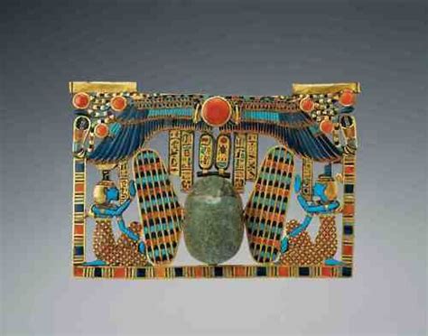 Pectoral With The Winged Scarab Tutankhamuns Tomb Valley Of The Kings Egypt 18th Dinasty
