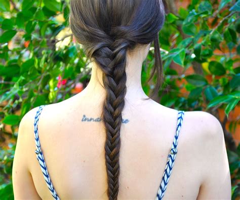 How To Do A Basic Fishtail Braid 4 Steps With Pictures Instructables