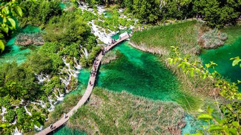 Plitvice Lakes National Park Group Tour From Splittrogir