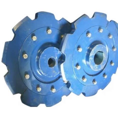 Mild Steel Conveyor Sprocket For Chain Drive Thickness 10 15 Mm At