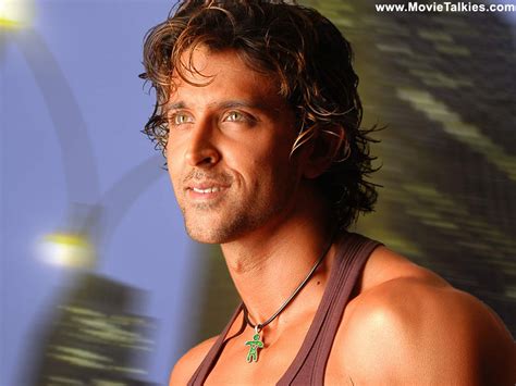 hrithik roshan bollywood smart actor hrithik roshan hot stills photos