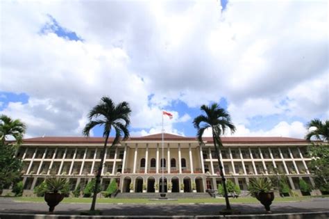 Ugm Raih Peringkat Qs Asia University Ranking Universitas