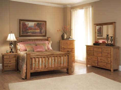 See more ideas about pine bedroom furniture diy dresser build diy dresser plans. Amazing Pine Bedroom Furniture | Pine bedroom furniture ...