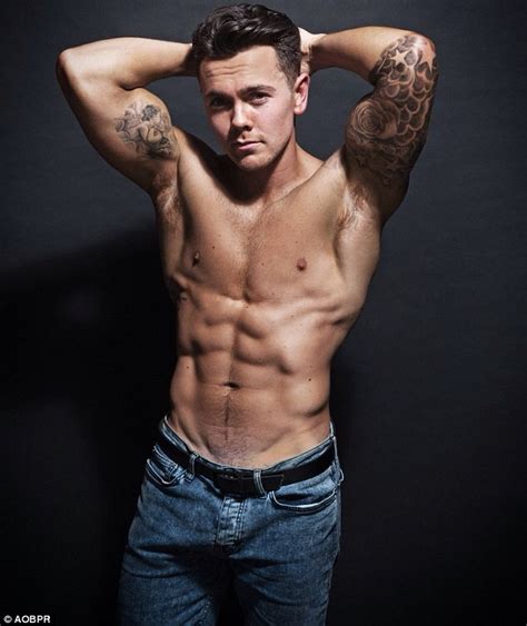 Man Crush Of The Day Actor And Singer Ray Quinn The Man Crush Blog