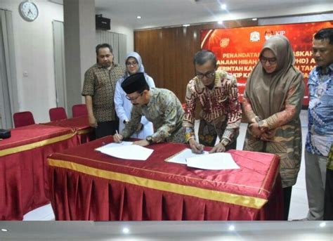 Pj Bupati Aceh Tamiang Tanda Tangani Naskah Perjanjian Hibah Daerah