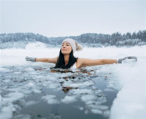 5 Amazing Health Benefits Of Cold Water Swimming