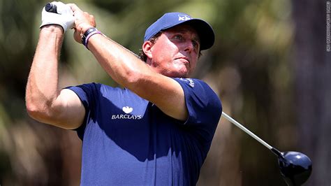 Talking about the official world golf ranking, he has remained in the top 10 spots for more than 700 weeks until now. Phil Mickelson to pay SEC for profit he made on inside ...