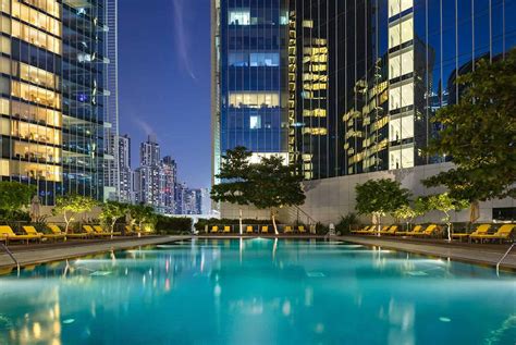 The Oberoi Dubai 5 Star Luxury Hotel In Business Bay The Luxe Voyager