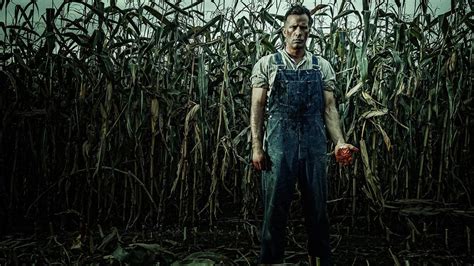 The tale is told from from the perspective of wilfred james, the story's unreliable narrator who admits to killing his wife, arlette, with his son in nebraska. Stephen King's Netflix Exclusive Film '1922' - Review