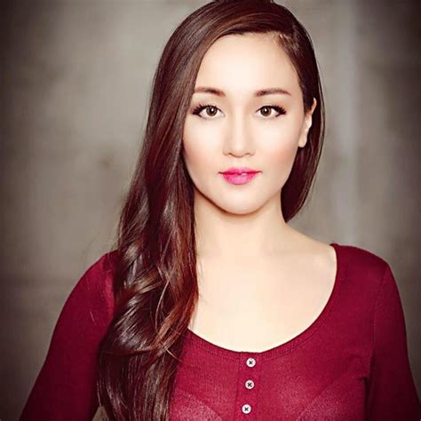 Yumi Nagashima Comedian