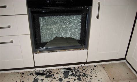 Exploding Ovens Why Glass Doors Shatter And What To Do It If Happens