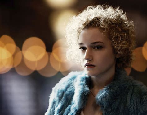 Julia Garner 1994 New York City New York Usa Movies List And Roles