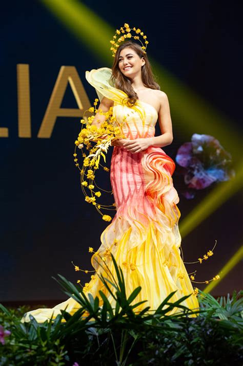 Miss Universe National Costumes 2018 Part 1 Feathers And Flowers Tom