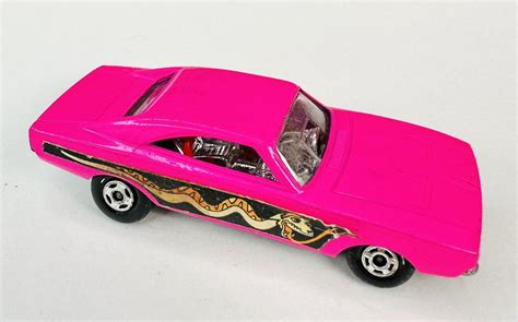 Retro Drag Car Matchbox Superfast Dodge Dragster No70 1971 Neon Pink