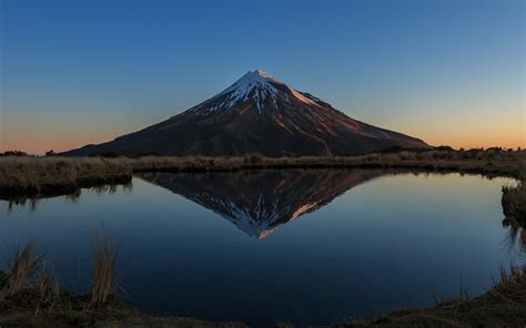 Video Taranaki The Kiwi Fuji • Hiking In New Zealand