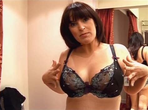 Naked Anna Richardson In Supersize Vs Superskinny