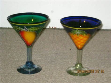 2 Glass Parfait Or Fancy Cocktail Glasses Esquimalt And View Royal Victoria
