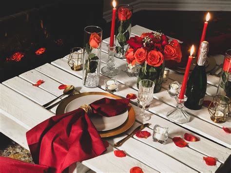Love Bug Luxury Picnic Romantic Date Night Ideas Romantic Dinner Decoration Romantic Picnics