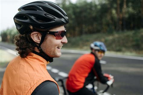 How Should A Bike Helmet Fit Find The Right Helmet For You The Bike