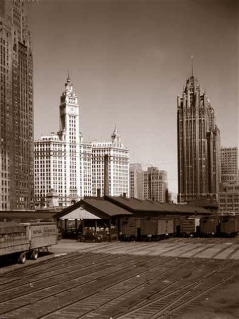 1940s Illinois Central Rr Yard Chicago Skyline Photo 2 Chicago